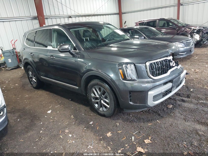 KIA TELLURIDE LX