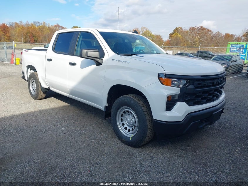 CHEVROLET SILVERADO 1500 4WD SHORT BED WT/4WD STANDARD BED WT