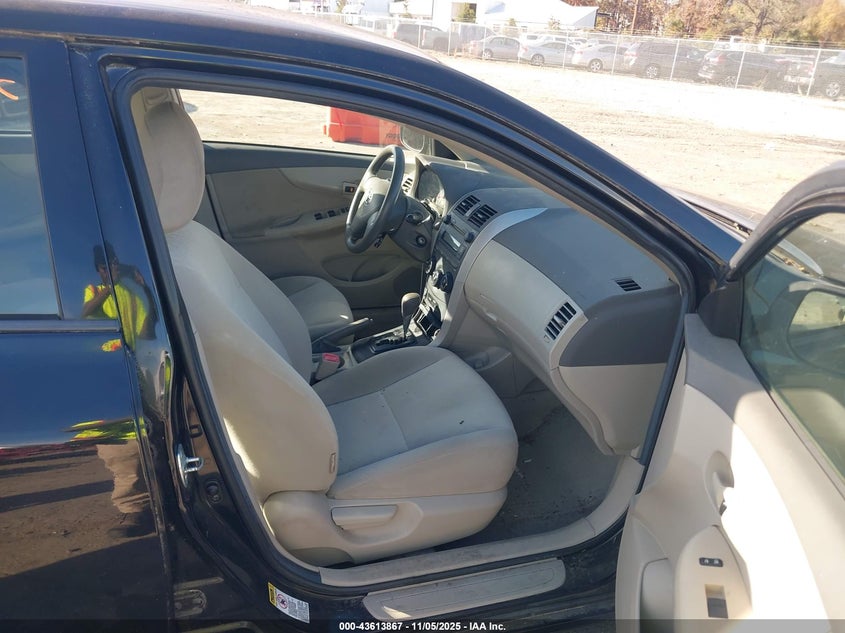 2009 Toyota Corolla Le VIN: 1NXBU40E79Z130942 Lot: 43613867