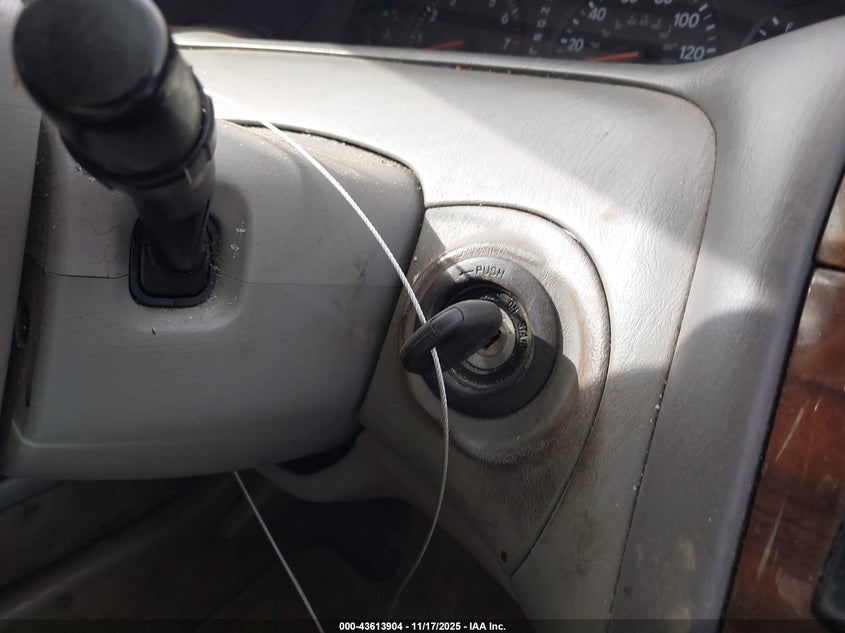 2004 Toyota Avalon Xls VIN: 4T1BF28B14U354080 Lot: 43613904