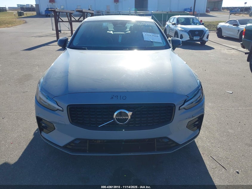 2024 Volvo S60 B5 Core Dark Theme VIN: 7JRL12FK8RG322924 Lot: 43613910