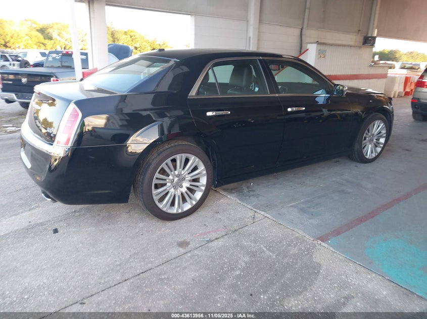 2C3CCAET7CH147983 2012 CHRYSLER 300C photo no. 4