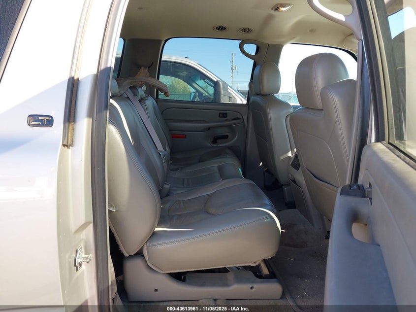 2005 Chevrolet Suburban 1500 Lt VIN: 3GNFK16ZX5G210762 Lot: 43613961