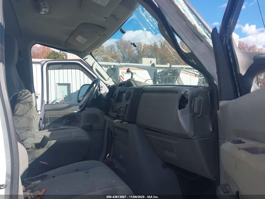 1FTNE24W99DA89770 2009 FORD ECONOLINE photo no. 5