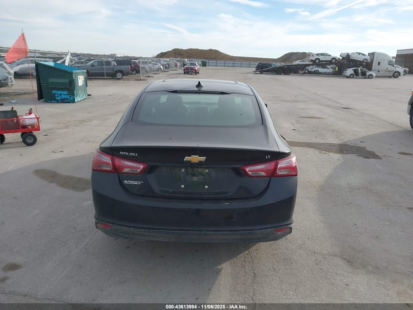 2019 CHEVROLET MALIBU LT - 1G1ZD5ST4KF221318