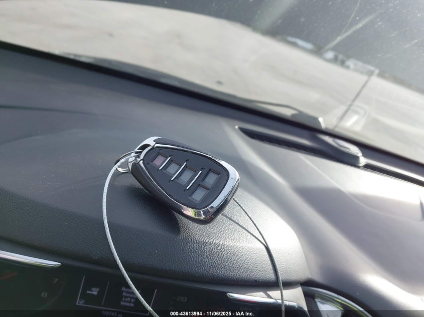 2019 CHEVROLET MALIBU LT - 1G1ZD5ST4KF221318