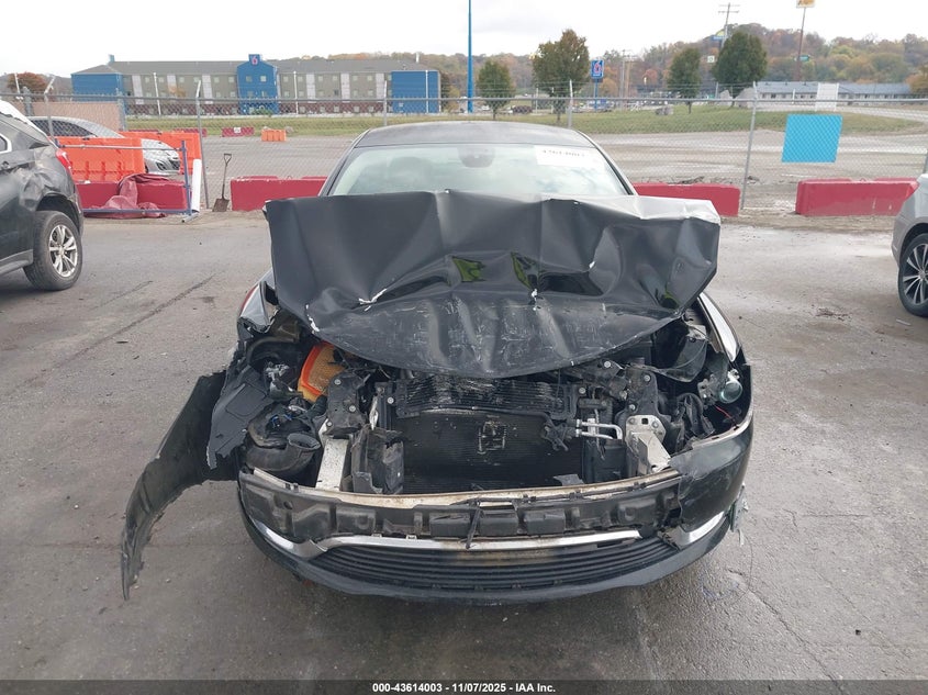 2016 CHRYSLER 200 LIMITED - 1C3CCCABXGN160426