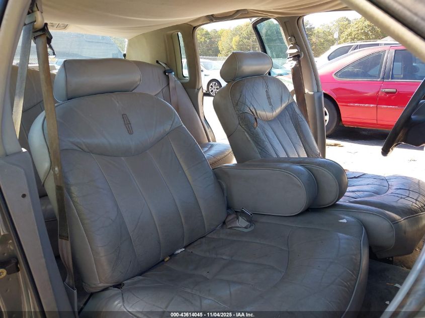 1LNLM81W3VY640369 1997 LINCOLN TOWN CAR photo no. 5