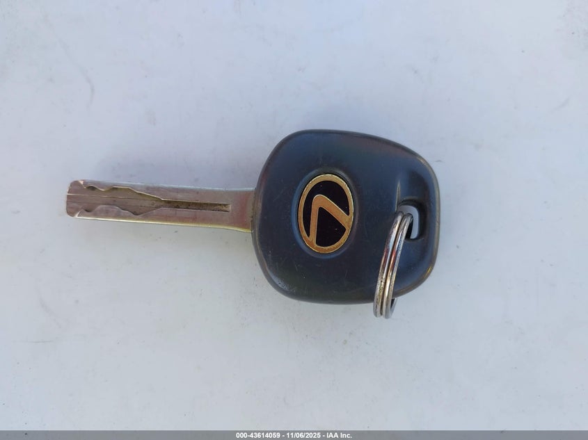 JTHBF30G536000467 2003 LEXUS ES photo no. 11