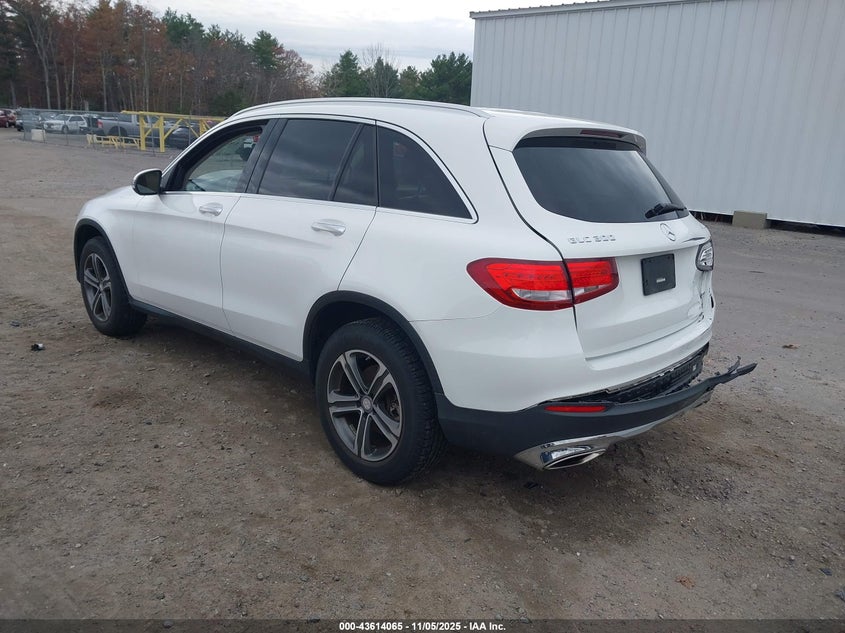 2016 Mercedes-Benz Glc 300 4Matic VIN: WDC0G4KB6GF070380 Lot: 43614065