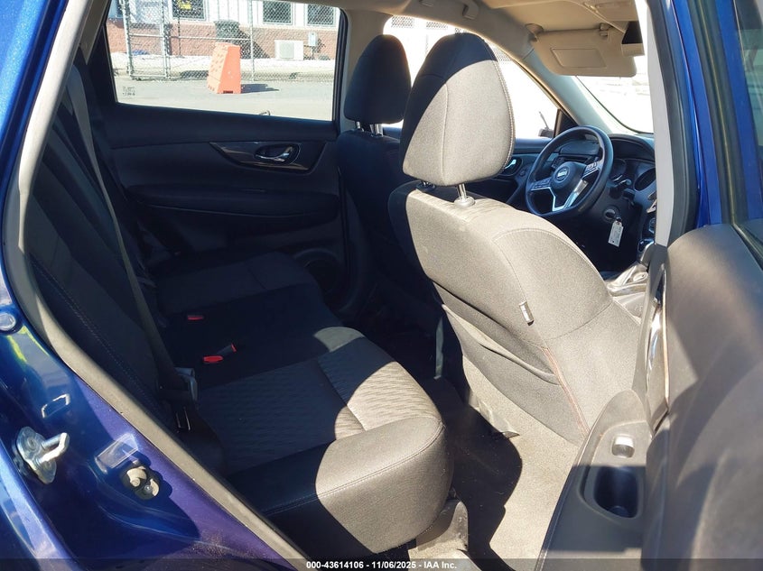 2017 NISSAN ROGUE S - KNMAT2MV6HP537147