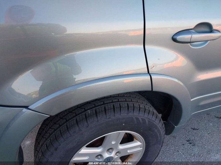 2006 Ford Escape Hybrid VIN: 1FMYU95H66KB59124 Lot: 43614117