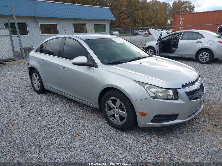 CHEVROLET CRUZE 1LT AUTO