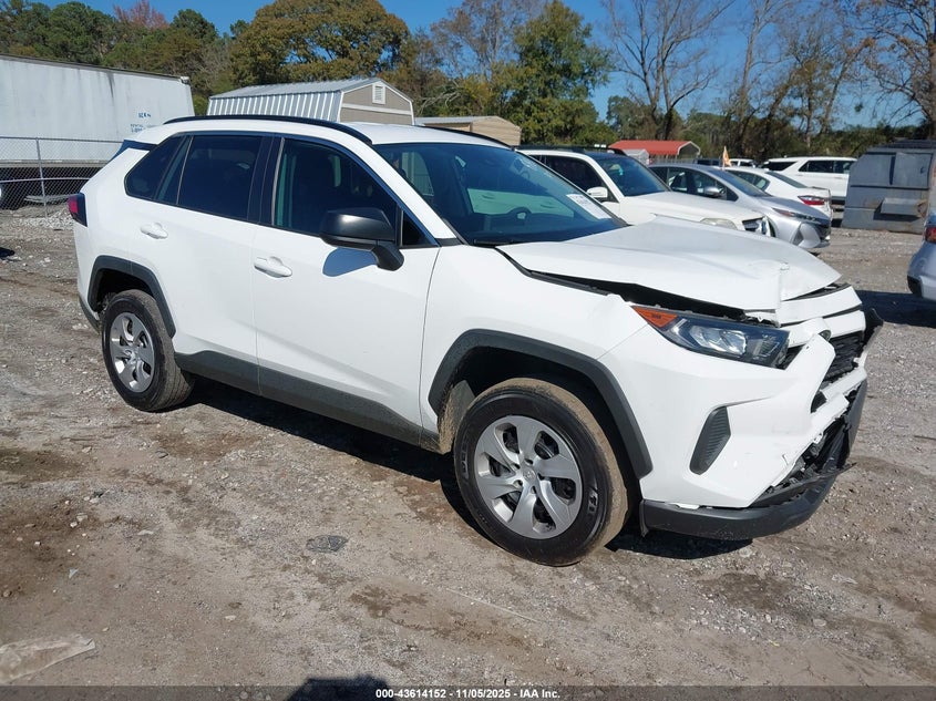 TOYOTA RAV4 LE