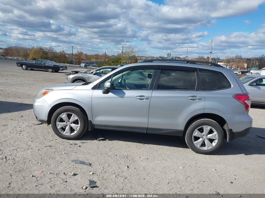 2015 SUBARU FORESTER 2.5I PREMIUM - JF2SJAFC4FH820896