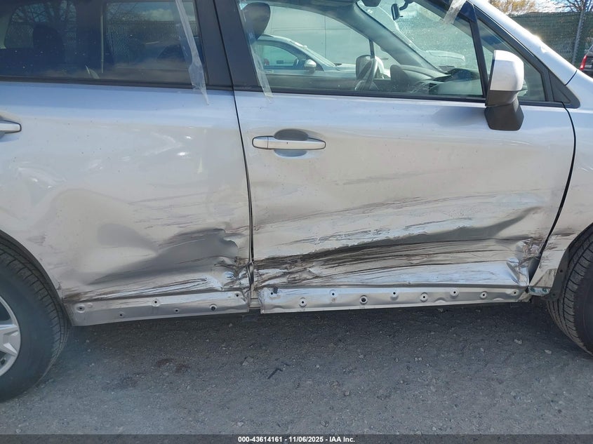 2015 SUBARU FORESTER 2.5I PREMIUM - JF2SJAFC4FH820896