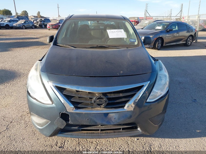 2015 NISSAN VERSA 1.6 S - 3N1CN7APXFL915570