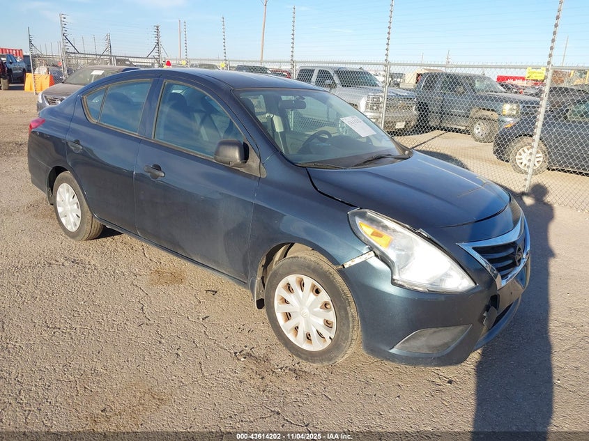 2015 NISSAN VERSA 1.6 S - 3N1CN7APXFL915570