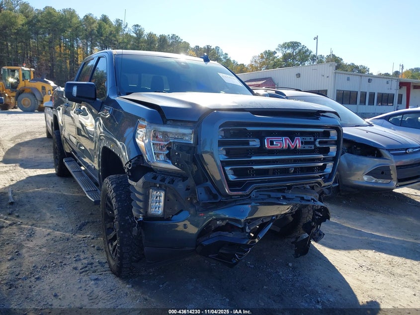 GMC SIERRA 1500 4WD SHORT BOX AT4