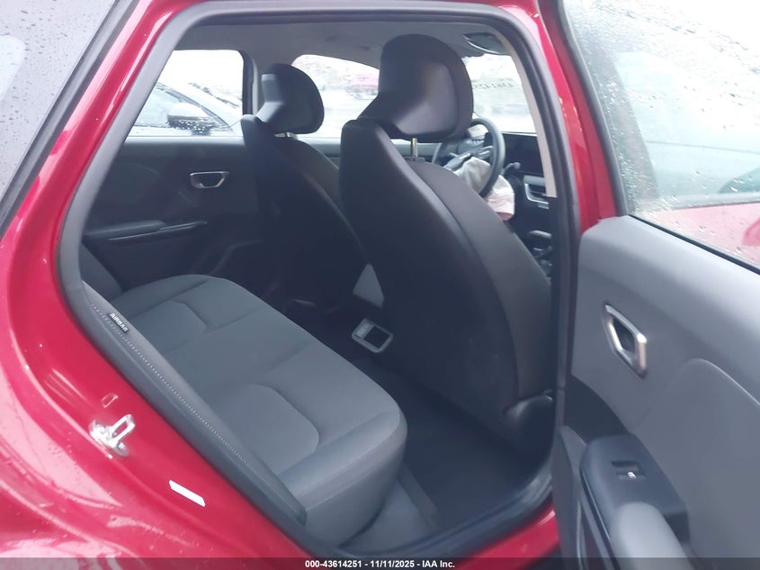 2025 Kia K4 Lxs VIN: 3KPFT4DE7SE085122 Lot: 43614251