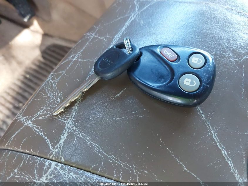 2002 GMC Envoy Slt VIN: 1GKDT13S322266393 Lot: 43614318