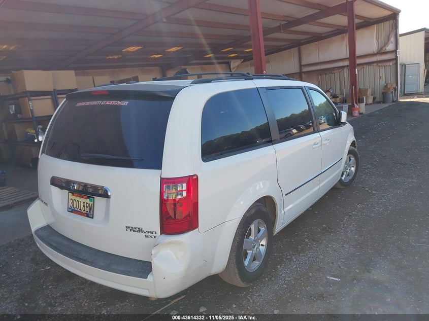 Vin: 2d4rn5d11ar145857, lot: 44109439, dodge grand caravan sxt 20104