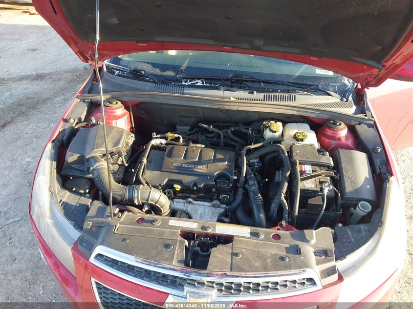 2013 CHEVROLET CRUZE 2LT AUTO 1G1PE5SB2D7103048