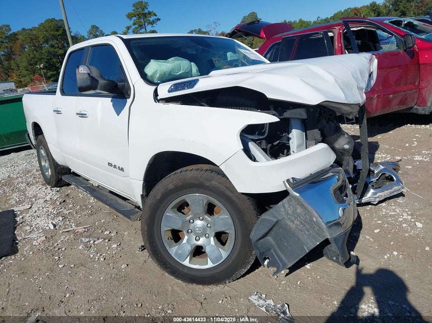 RAM 1500 BIG HORN/LONE STAR 4X4 6 4 BOX