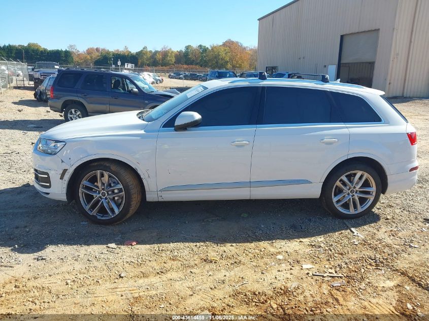 2017 Audi Q7 3.0T Premium VIN: WA1VAAF7XHD050674 Lot: 43614459
