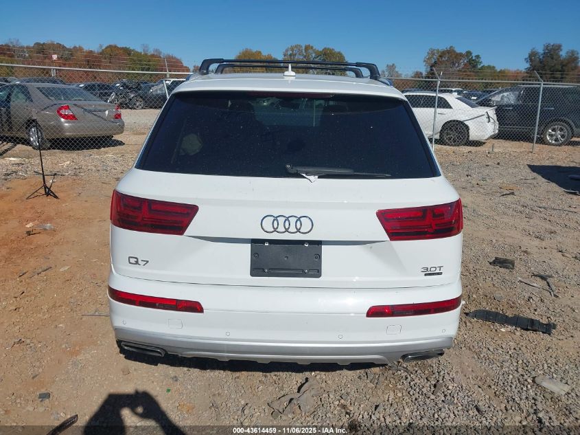2017 Audi Q7 3.0T Premium VIN: WA1VAAF7XHD050674 Lot: 43614459