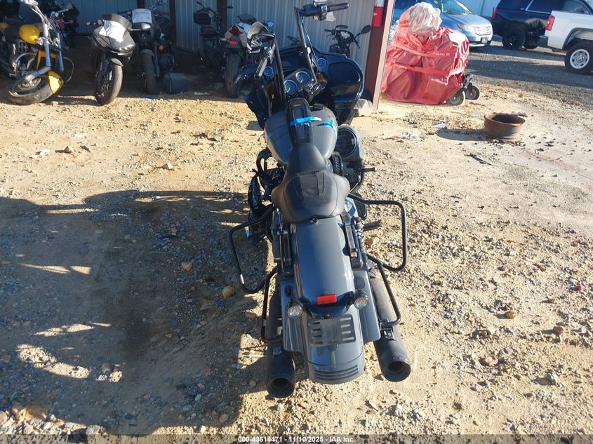 2022 Harley-Davidson Fltrxs VIN: 1HD1KTP14NB606877 Lot: 43614471