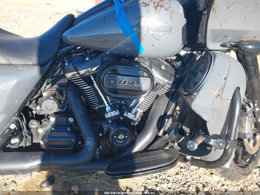 2022 Harley-Davidson Fltrxs VIN: 1HD1KTP14NB606877 Lot: 43614471