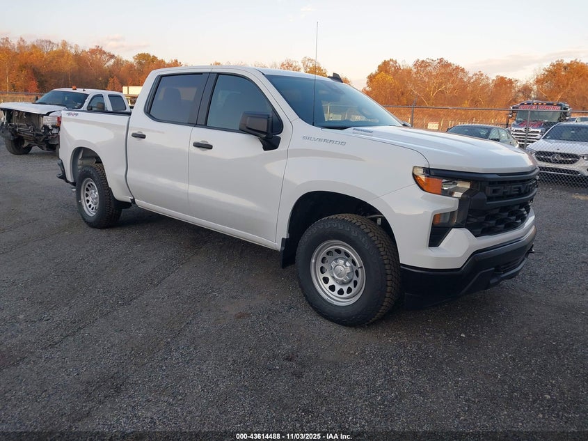 CHEVROLET SILVERADO 1500 4WD SHORT BED WT