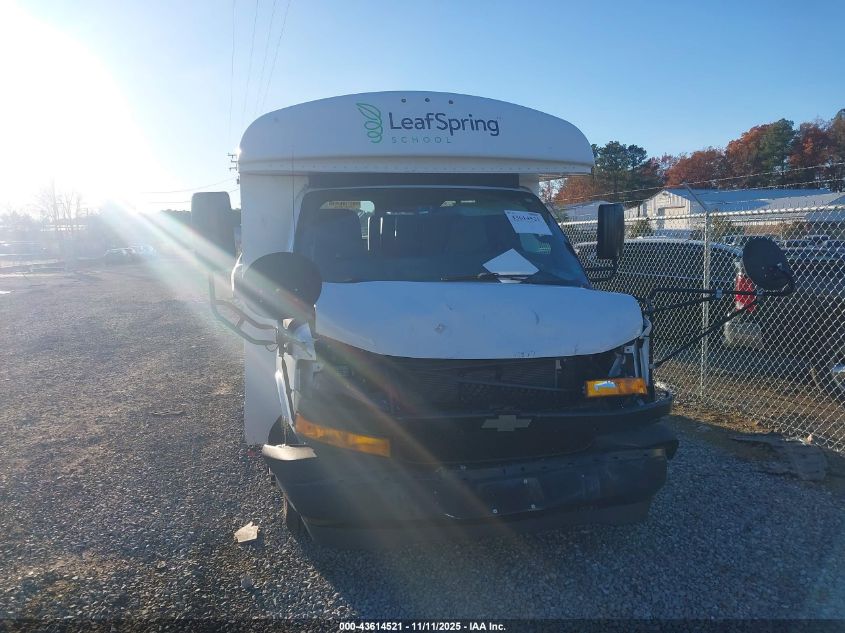 2018 Chevrolet Express Cutaway Work Van VIN: 1GB3GRBG0J1320944 Lot: 43614521
