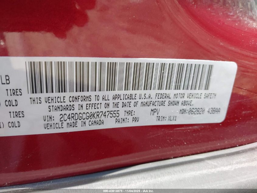 2019 Dodge Grand Caravan Sxt VIN: 2C4RDGCG0KR747555 Lot: 43614575