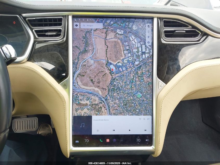 2013 Tesla Model S VIN: 5YJSA1AG0DFP08683 Lot: 43614609