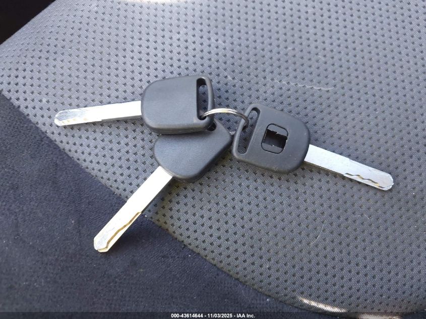 2008 Honda Fit Sport VIN: JHMGD38678S015770 Lot: 43614644