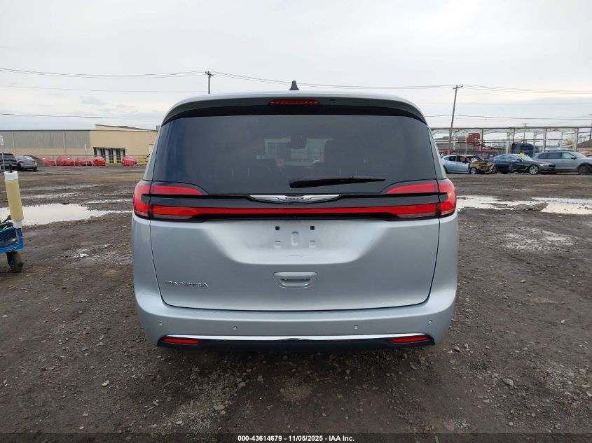 2023 Chrysler Pacifica Touring L VIN: 2C4RC1BG6PR613139 Lot: 43614679