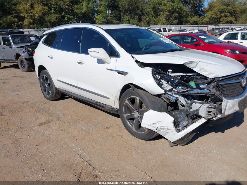 BUICK ENCLAVE ESSENCE