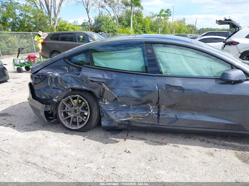 2023 Tesla Model 3 Rear-Wheel Drive VIN: 5YJ3E1EA9PF402763 Lot: 43614684
