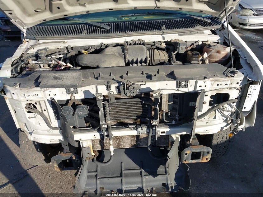 2008 Ford E-350 Super Duty Xl/Xlt VIN: 1FBNE31L38DA49509 Lot: 43614690