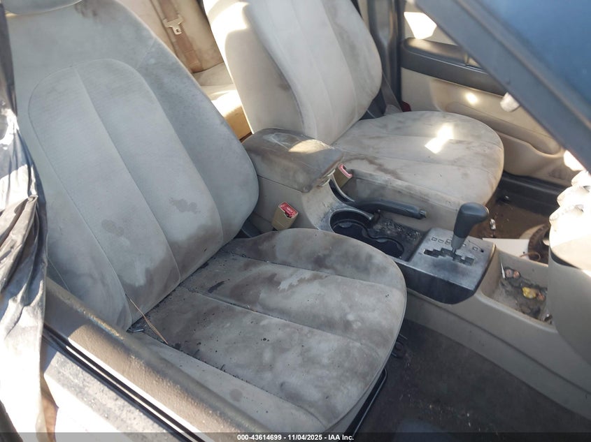KMHDU46D08U587582 2008 HYUNDAI ELANTRA photo no. 5