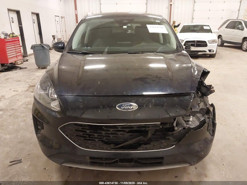 2021 FORD ESCAPE SE 1FMCU9G64MUB17980