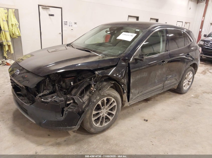 2021 FORD ESCAPE SE 1FMCU9G64MUB17980