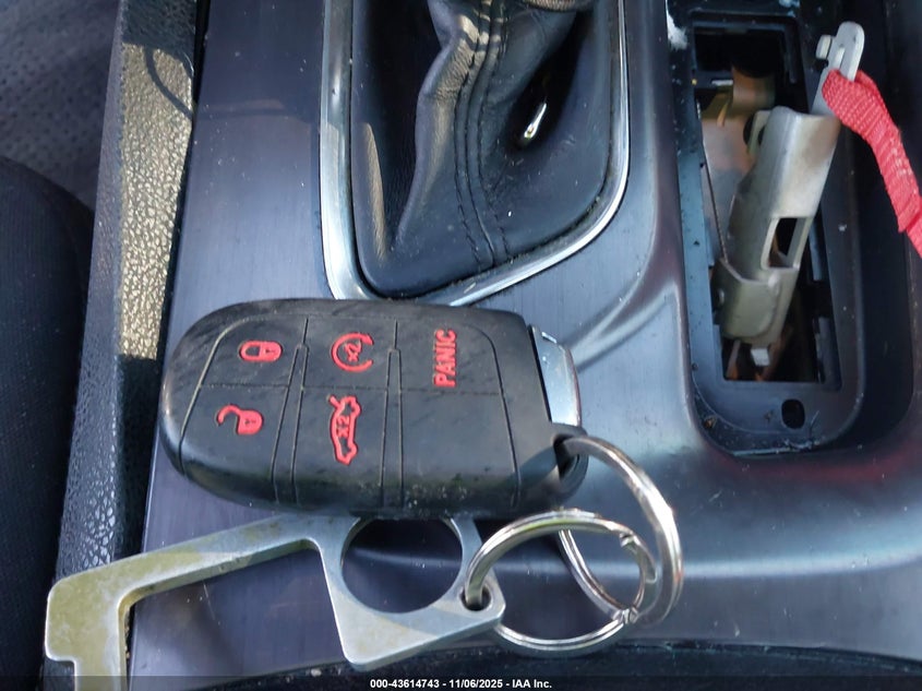 2015 DODGE CHARGER SE - 2C3CDXBG8FH737685