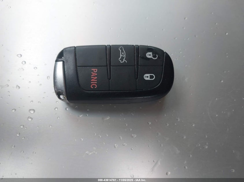 2015 Chrysler 200 Limited VIN: 1C3CCCAB8FN503572 Lot: 43614761