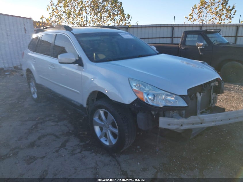 2014 SUBARU OUTBACK 2.5I LIMITED - 4S4BRCLC9E3234614