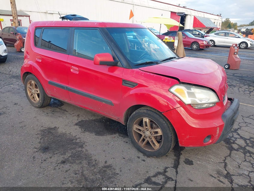 KIA SOUL +