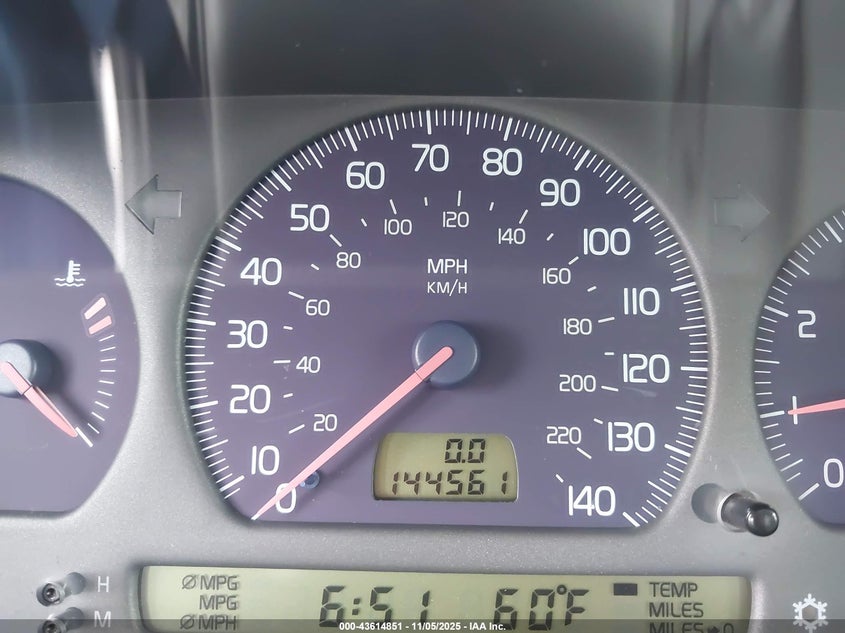 1999 Volvo V70 R VIN: YV1LV62D1X2613156 Lot: 43614851