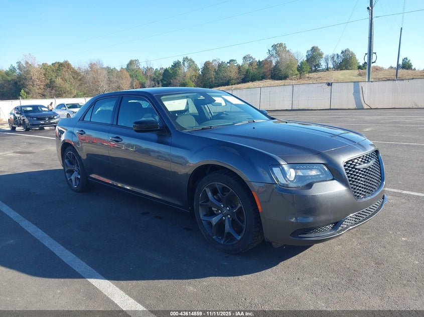 CHRYSLER 300 TOURING